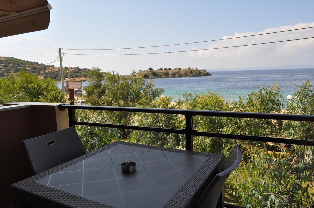 Studio Giannis Τορώνη Εξωτερικό φωτογραφία